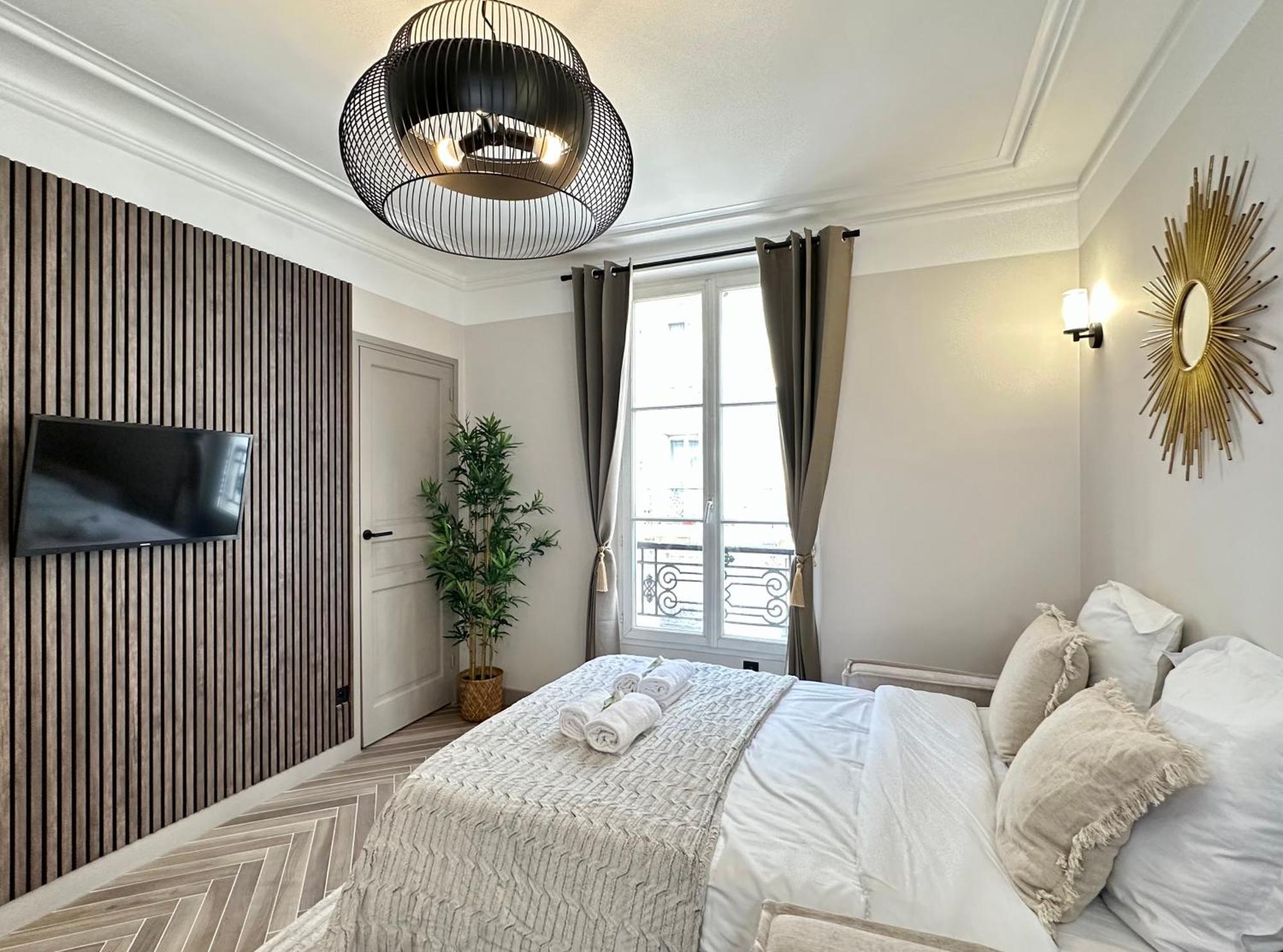 Charming Apartment With Eiffel Tower View Paris Exterior photo